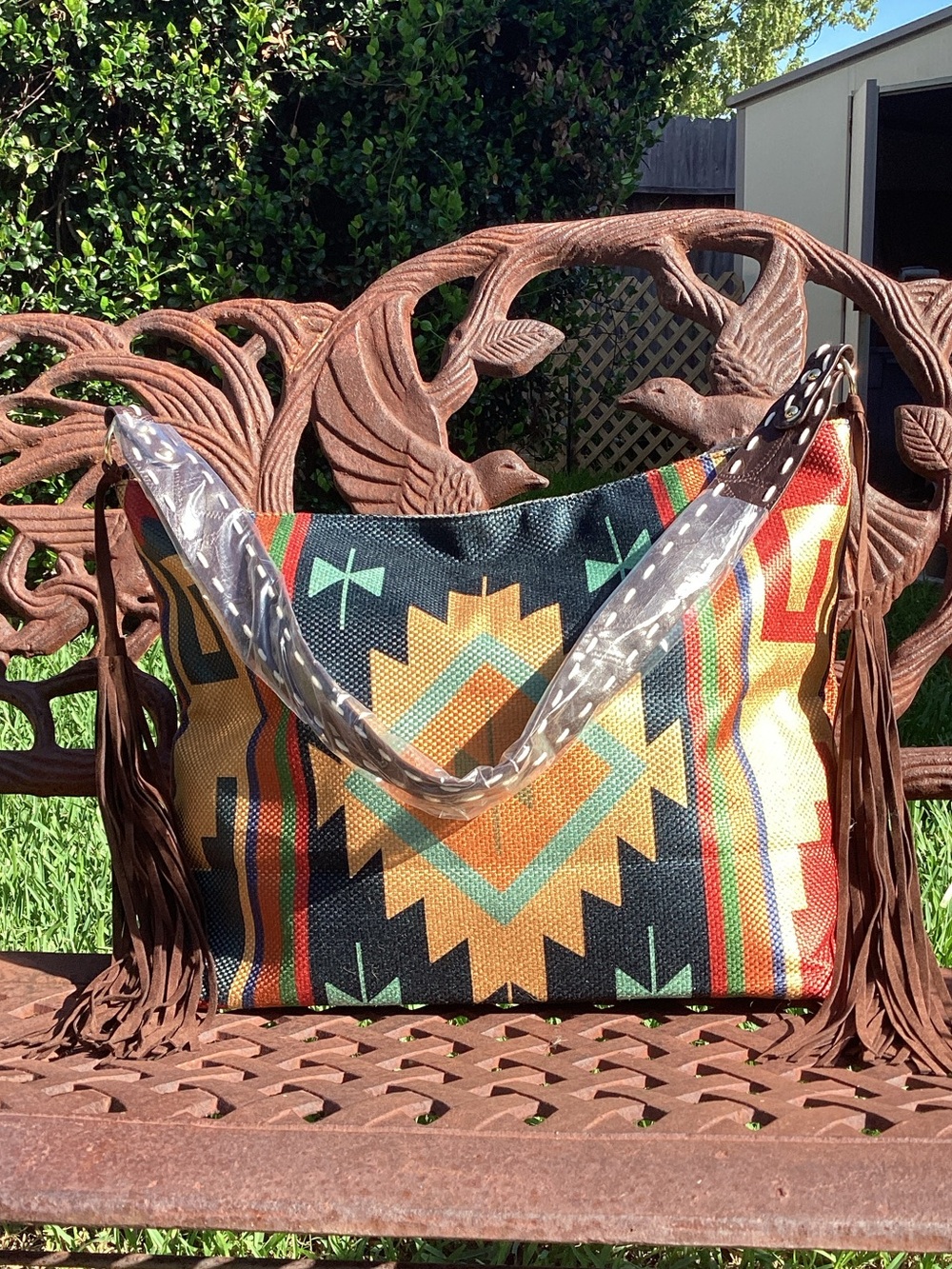 NWT Sama Ye Boho Southwestern Vintage Style Multicolor Tote Leather Fringe Strap